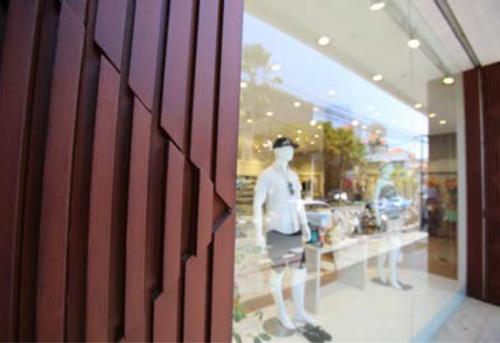 PALM LAGOON BALI 1 Conwood Sunshade