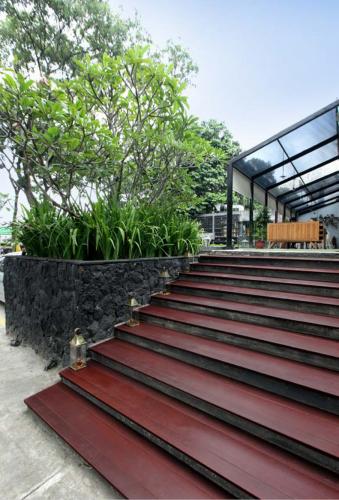 SAKA BISTRO  BAR BANDUNG 1 Conwood Deck 12” D3 - Conwood Decorative Deck 8” - Conwood Decorative Deck 4”