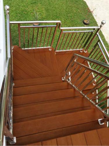 VILLA THONGS  MEDAN 2 Conwood Decorative Deck 6”